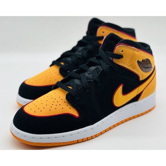 NEW Nike Air Jordan 1 Mid SE Orange Black FJ4924-008 GS Size/Women's Size Multi - Picture 1 of 6